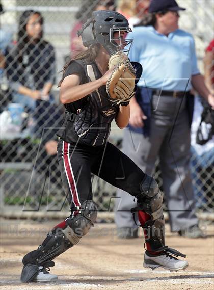 Thumbnail 3 in Alemany @ Bellarmine-Jefferson photogallery.