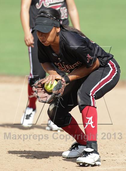 Thumbnail 3 in Alemany @ Bellarmine-Jefferson photogallery.