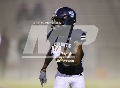 Thumbnail 2 in Clovis West @ Bullard (CIF CS Division II Round 2 Playoff) photogallery.