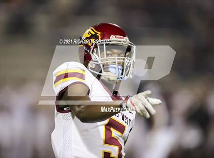 Thumbnail 2 in Clovis West @ Bullard (CIF CS Division II Round 2 Playoff) photogallery.