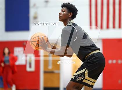 Thumbnail 2 in Providence @ Charlotte Catholic photogallery.