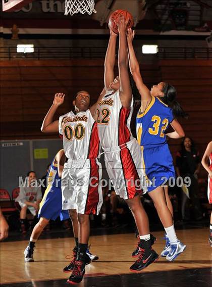 Thumbnail 1 in Etiwanda vs. Bishop Amat (Ayala Best of the West) photogallery.