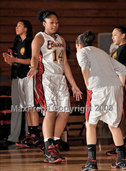 Thumbnail 1 in Etiwanda vs. Bishop Amat (Ayala Best of the West) photogallery.