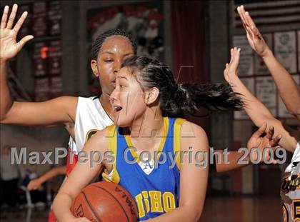 Thumbnail 3 in Etiwanda vs. Bishop Amat (Ayala Best of the West) photogallery.