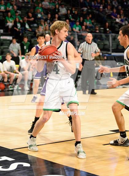 Thumbnail 3 in Sanford vs. Wray (CHSAA 2A Great 8) photogallery.