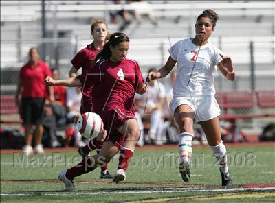 Thumbnail 3 in Granite Hills vs. Cathedral (CIF SoCal D2 Regional Final)  photogallery.