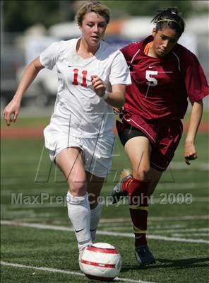 Thumbnail 2 in Granite Hills vs. Cathedral (CIF SoCal D2 Regional Final)  photogallery.