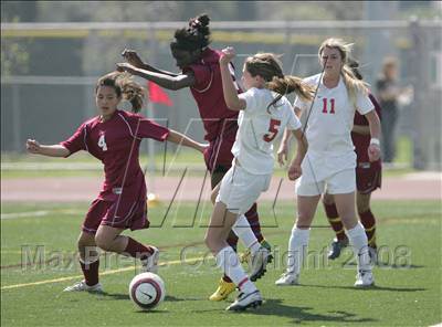 Thumbnail 2 in Granite Hills vs. Cathedral (CIF SoCal D2 Regional Final)  photogallery.