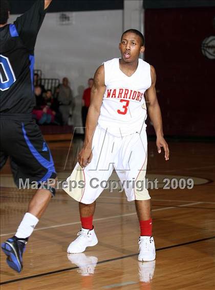 Thumbnail 2 in McCallum vs South Grand Prairie (Sherman Holiday Tournament) photogallery.