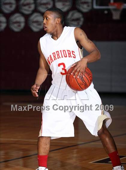 Thumbnail 2 in McCallum vs South Grand Prairie (Sherman Holiday Tournament) photogallery.