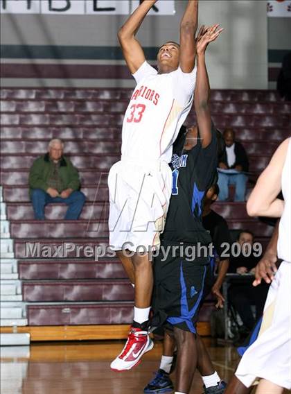 Thumbnail 1 in McCallum vs South Grand Prairie (Sherman Holiday Tournament) photogallery.