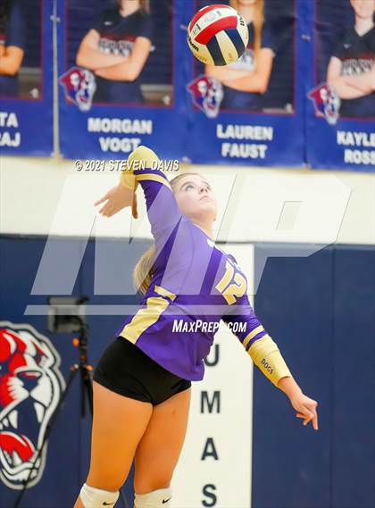 Thumbnail 3 in Perry vs Queen Creek (AIA 6A Round 1) photogallery.