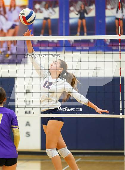 Thumbnail 3 in Perry vs Queen Creek (AIA 6A Round 1) photogallery.