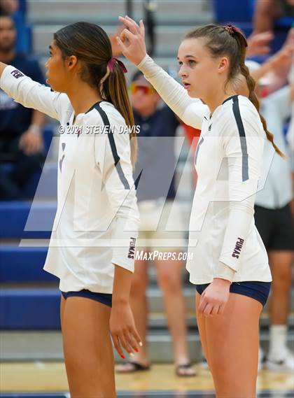Thumbnail 2 in Perry vs Queen Creek (AIA 6A Round 1) photogallery.