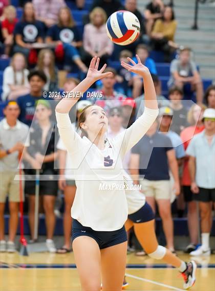 Thumbnail 3 in Perry vs Queen Creek (AIA 6A Round 1) photogallery.