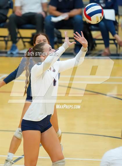 Thumbnail 1 in Perry vs Queen Creek (AIA 6A Round 1) photogallery.