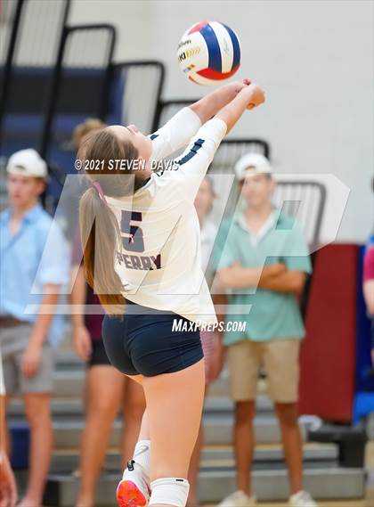 Thumbnail 3 in Perry vs Queen Creek (AIA 6A Round 1) photogallery.