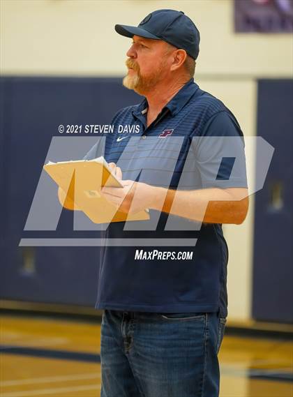 Thumbnail 3 in Perry vs Queen Creek (AIA 6A Round 1) photogallery.
