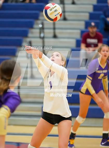 Thumbnail 1 in Perry vs Queen Creek (AIA 6A Round 1) photogallery.