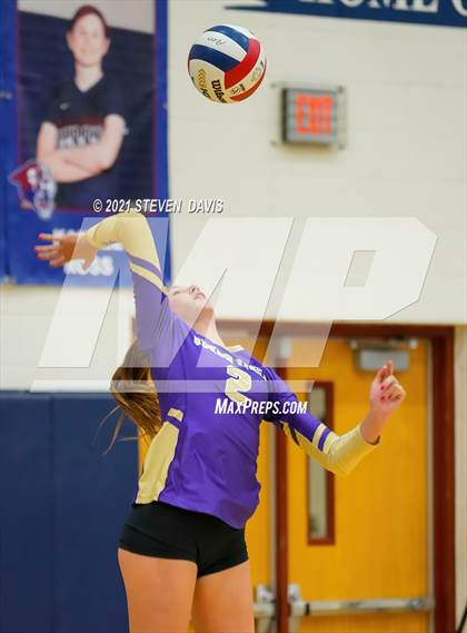 Thumbnail 2 in Perry vs Queen Creek (AIA 6A Round 1) photogallery.