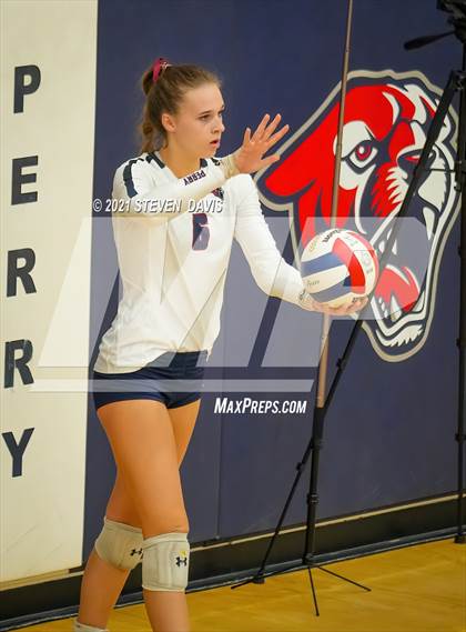 Thumbnail 2 in Perry vs Queen Creek (AIA 6A Round 1) photogallery.