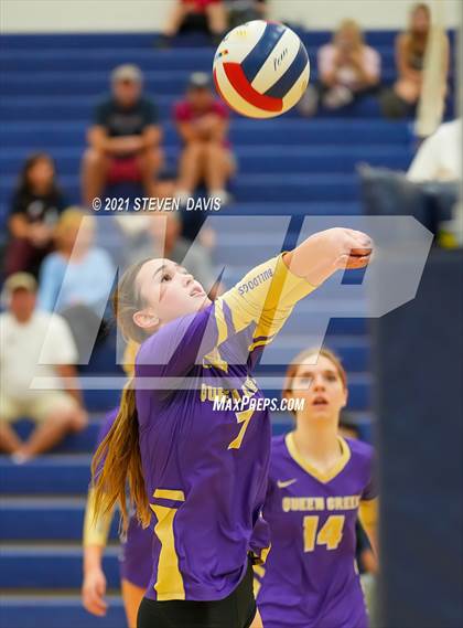 Thumbnail 3 in Perry vs Queen Creek (AIA 6A Round 1) photogallery.