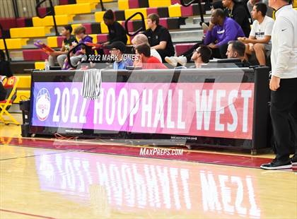 Thumbnail 3 in AZ Compass Prep vs. IMG Academy (FL) - (Hoophall West) photogallery.
