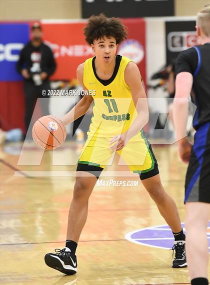 Thumbnail 2 in AZ Compass Prep vs. IMG Academy (FL) - (Hoophall West) photogallery.
