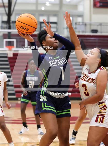 Thumbnail 1 in Northview @ Lassiter photogallery.
