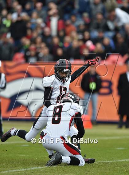 Thumbnail 3 in Pomona vs. Valor Christian (CHSAA 5A Final) photogallery.