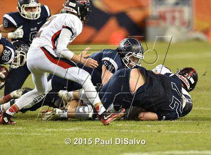 Thumbnail 2 in Pomona vs. Valor Christian (CHSAA 5A Final) photogallery.