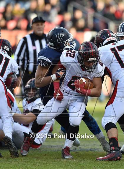 Thumbnail 2 in Pomona vs. Valor Christian (CHSAA 5A Final) photogallery.