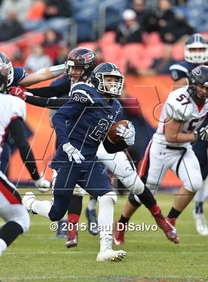 Thumbnail 3 in Pomona vs. Valor Christian (CHSAA 5A Final) photogallery.