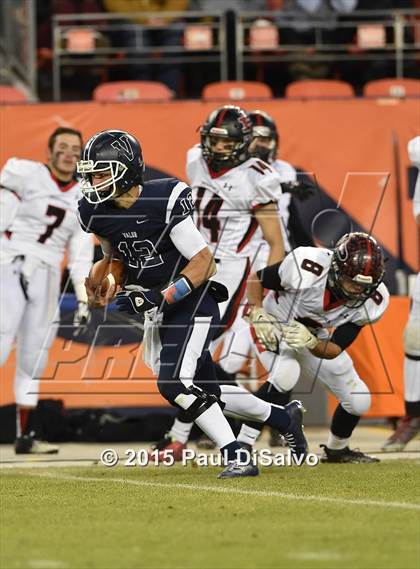 Thumbnail 2 in Pomona vs. Valor Christian (CHSAA 5A Final) photogallery.