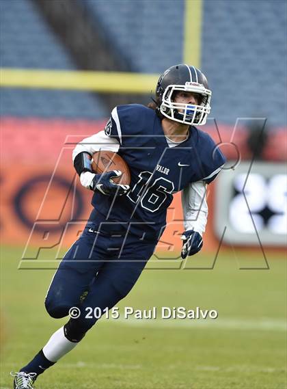 Thumbnail 2 in Pomona vs. Valor Christian (CHSAA 5A Final) photogallery.