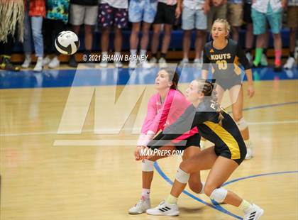 Thumbnail 2 in Lafayette Central Catholic vs. Kouts (IHSAA 1A Semifinal Playoff) photogallery.
