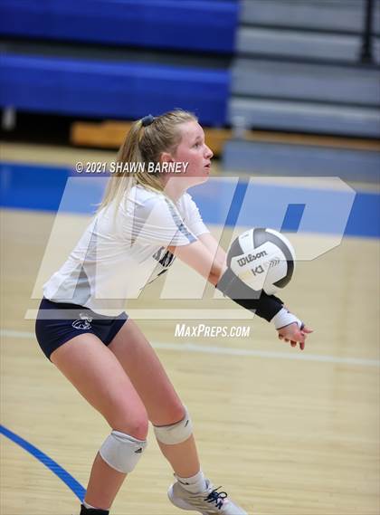 Thumbnail 1 in Lafayette Central Catholic vs. Kouts (IHSAA 1A Semifinal Playoff) photogallery.