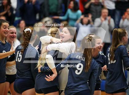 Thumbnail 2 in Lafayette Central Catholic vs. Kouts (IHSAA 1A Semifinal Playoff) photogallery.