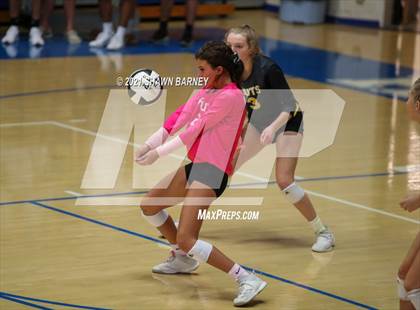 Thumbnail 1 in Lafayette Central Catholic vs. Kouts (IHSAA 1A Semifinal Playoff) photogallery.