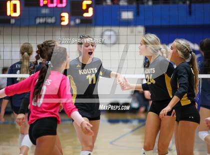 Thumbnail 2 in Lafayette Central Catholic vs. Kouts (IHSAA 1A Semifinal Playoff) photogallery.