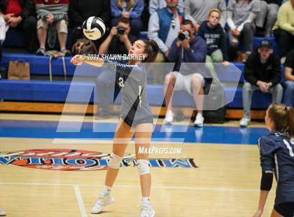 Thumbnail 2 in Lafayette Central Catholic vs. Kouts (IHSAA 1A Semifinal Playoff) photogallery.