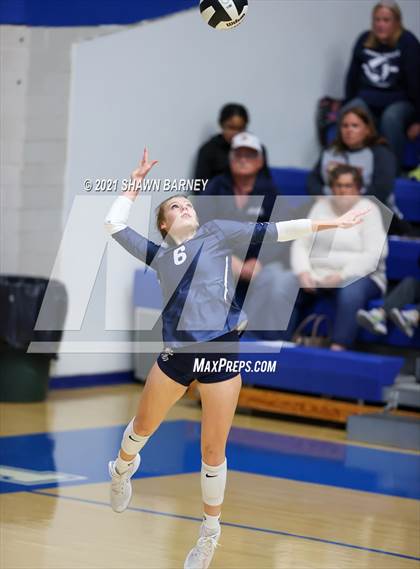 Thumbnail 1 in Lafayette Central Catholic vs. Kouts (IHSAA 1A Semifinal Playoff) photogallery.