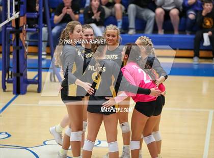 Thumbnail 3 in Lafayette Central Catholic vs. Kouts (IHSAA 1A Semifinal Playoff) photogallery.