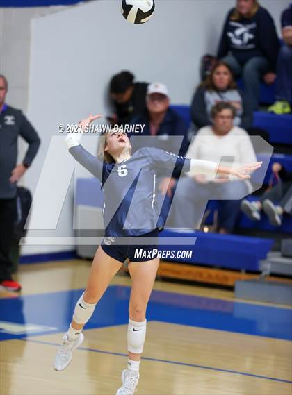 Thumbnail 2 in Lafayette Central Catholic vs. Kouts (IHSAA 1A Semifinal Playoff) photogallery.