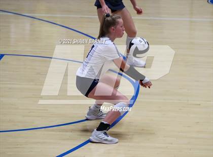 Thumbnail 1 in Lafayette Central Catholic vs. Kouts (IHSAA 1A Semifinal Playoff) photogallery.