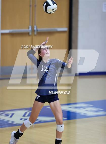 Thumbnail 2 in Lafayette Central Catholic vs. Kouts (IHSAA 1A Semifinal Playoff) photogallery.