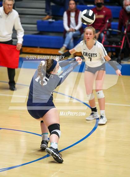 Thumbnail 2 in Lafayette Central Catholic vs. Kouts (IHSAA 1A Semifinal Playoff) photogallery.