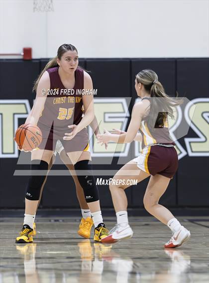 Thumbnail 1 in Sidwell Friends vs. Christ the King photogallery.