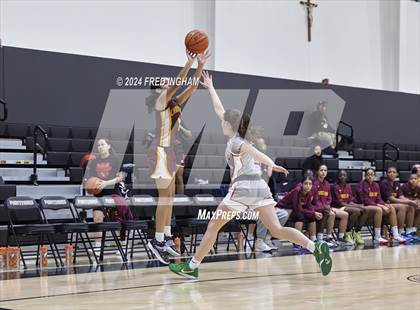 Thumbnail 3 in Sidwell Friends vs. Christ the King photogallery.