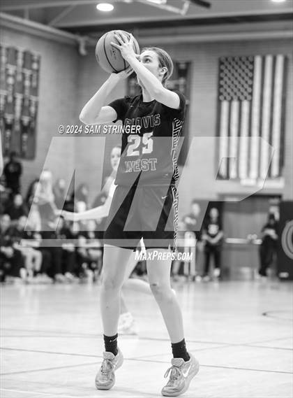 Thumbnail 1 in Maria Carrillo @ Clovis West (Ionescu Showcase) photogallery.